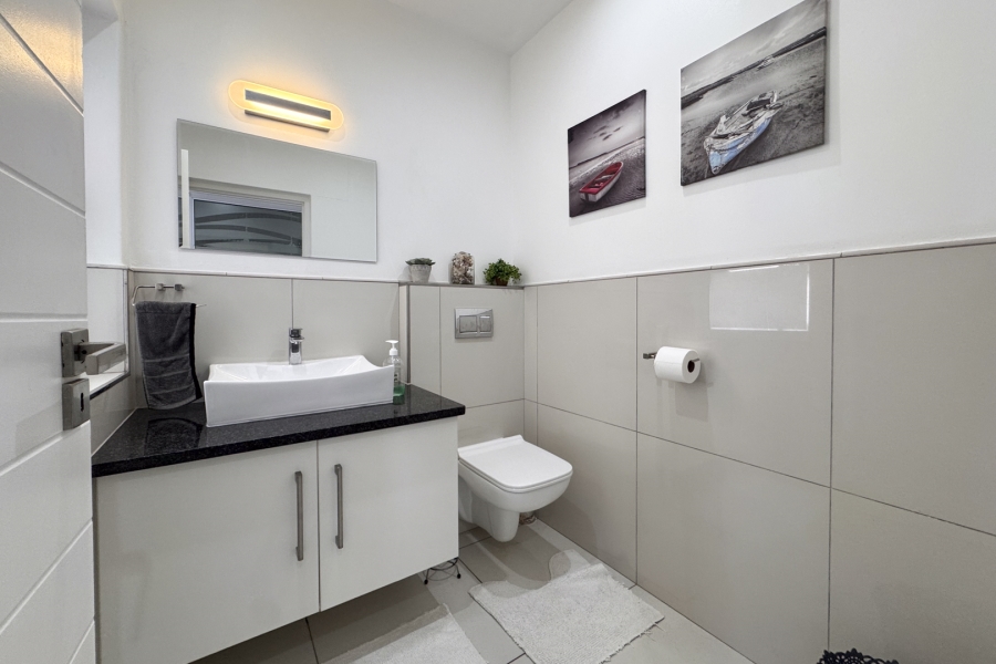 4 Bedroom Property for Sale in Langebaan Country Estate Western Cape